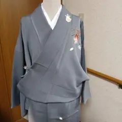 蒼依 様専用】付下げ 草花柄（藤 アヤメ 菖蒲）落款 家紋なし 身丈