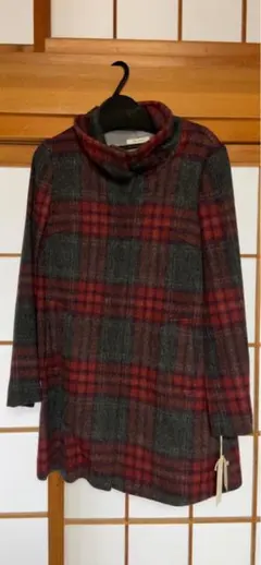 Item thumbnail for item e4ecdeee-3ca8-41f0-b934-aa771421a1b9