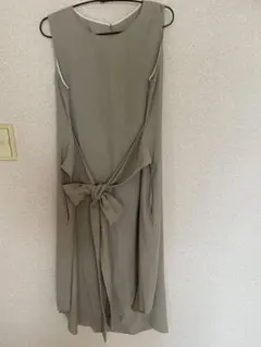 イネド　ワンピース　新品のサムネイル