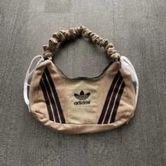 COCOA⭐︎リメイクadidas ストライプデザイン ハンドバッグ adidasリメイクバッグ ブラック 2way デニム 【公式通販】