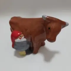 陶器 牛と小人の置物　Rolf Berg スウェーデン　北欧　置物　セラミック