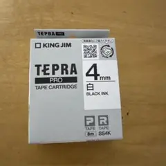 テプラ用カートリッジ　白地　黒文字　4mm