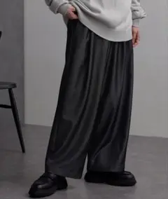 タック スラックス