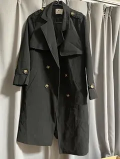 ブラック ダブルブレスト トレンチコート