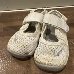 ナイキ　リトルリフト　11センチ メッシュ ホワイト