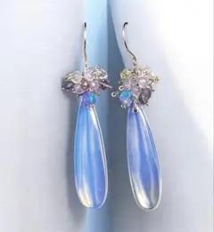 No.628 チェコビーズ ファルファーレとドロップビーズのピアス No.628 チェコビーズ ファルファーレとドロップビーズのピアス - メルカリ