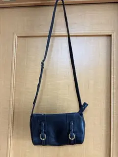 Dakota ショルダーバッグ ブラック 本革