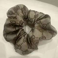 新品未使用ノベルティグッチシュシュヘアゴム