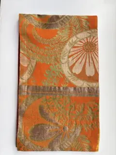 アンティーク帯地のテーブルセンター