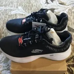 Skechers ArchFit ブラックスニーカー