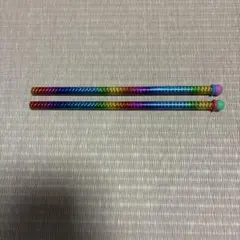 AZARE 鉛筆 2本　非売品 レインボーカラーのサムネイル
