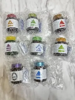 【未開封】 ポケモン　えいようドリンクキーホルダーコレクション　8つセット ポケモン世界の「えいようドリンク」がキーホルダーに！リアルな