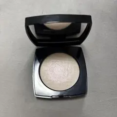 CHANEL プードゥル ルミエール 40 ホワイト オパールのサムネイル