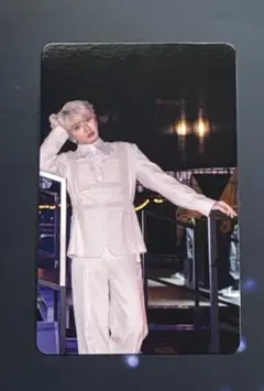 Item thumbnail for item 34c301f6-bc87-44e2-98f9-2d17faf729ec