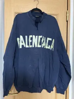BALENCIAGA トップスのサムネイル