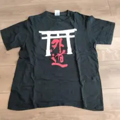 黒の鳥居デザインTシャツ