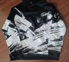 デザイン フード付きパーカー