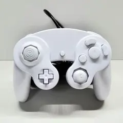 ゲームキューブコントローラー　GCコン　ホワイトカスタム