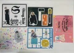 straykids スキズカフェ　アクスタ　5個セット 2025年最新】スキズカフェ アクスタの人気アイテム - メルカリ
