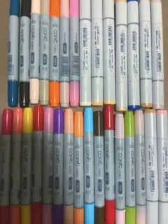 COPIC コピック 30本＋マルチライナー 5本まとめ売りのサムネイル