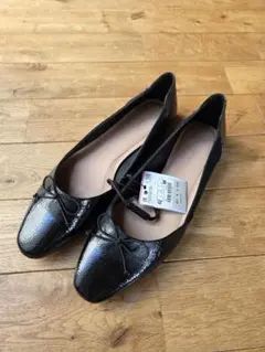 【新品】ZARA TRAFALUC バレエシューズ ブラック 42のサムネイル