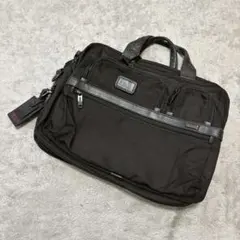トゥミ TUMI 22371DHブラック [「ビール」ミニ・メッセンジャーバッグ