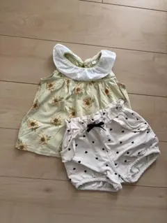 ひまわり柄トップス ＆ ハート柄ショートパンツ セット (90cm)のサムネイル