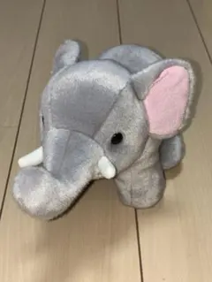 赤ちゃんゾウ　ぬいぐるみ (30×20cm)のサムネイル