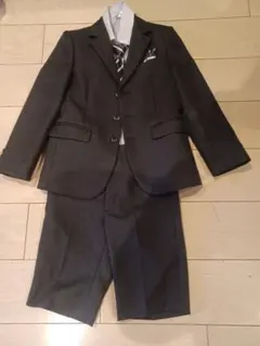フォーマルスーツ男の子130cm