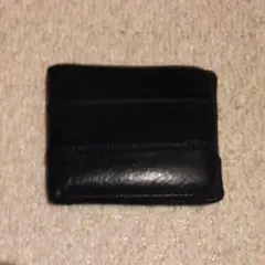 お買い得！ 折りたたみ財布のサムネイル