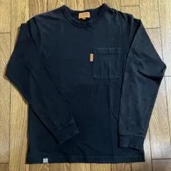 UNIVERSAL OVERALL ブラック 長袖カットソー