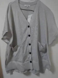 【新品・未使用】グレー系　シルバー系 　ラメ　五分袖 カーディガン M