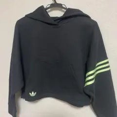 adidas パーカー