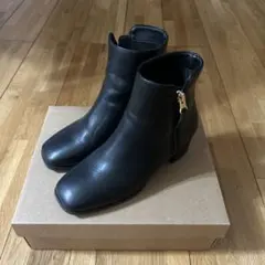 サイドジップミドルヒールブーツ