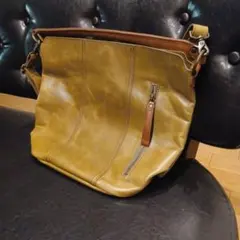 Dakota ショルダーバッグ レザー オリーブのサムネイル