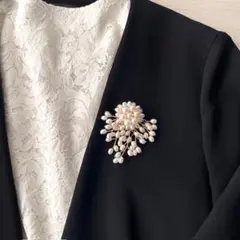 新品 コサージュブローチ パール 真珠 フラワー お花 入学式 卒業式 白 金色