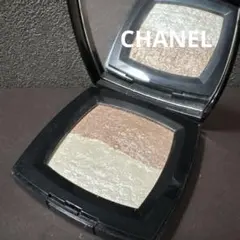 CHANEL デュオ プードゥル ルミエールのサムネイル