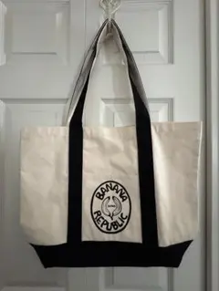 Item thumbnail for item 7838838b-d60a-44ff-9efb-69c80d937c3d