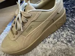 PUMA レディース スニーカー ベージュ 厚底