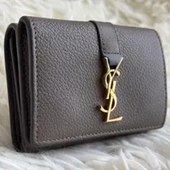 【激レア 美品】サンローラン　YSL　ミニウォレット　カサンドラ　ロゴ　グレー系