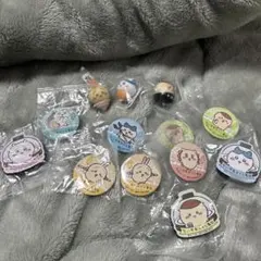 ちいかわ くら寿司 フィギュア、缶バッジ、マグネット