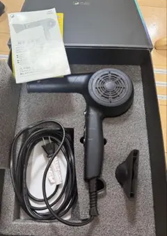 美品】マグネット ヘアプロ ドライヤーエアリー HCD-P01DG - メルカリ