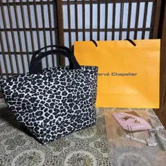 レア/新品同様】エルベシャプリエ ノワール シルバー ブラン 701 黒 
