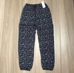 UNIQLO ドレープジョガーパンツ