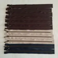 YKK　玉付きファスナー　25cm　11本