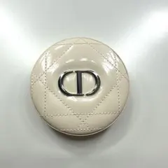 DIOR フェイスパウダー02