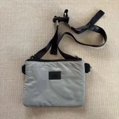 ヴィクトリアズシークレット PINK サコッシュ ショルダーバッグ