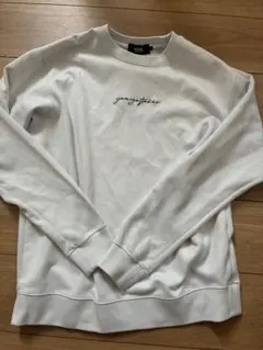 AZUL BY MOUSSY ロゴ刺繍 スウェット ホワイト Fのサムネイル