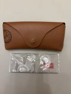 Ray-Ban レイバン サングラスケースのサムネイル