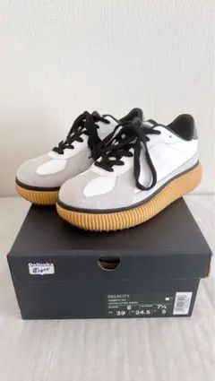 Onitsuka Tiger DELECITY 24.5cm